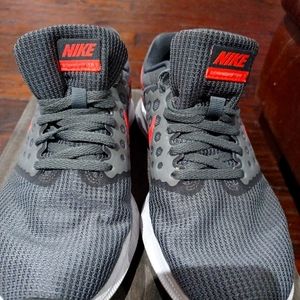 Woman NIKE DOWNSHIFTER SIZE 8